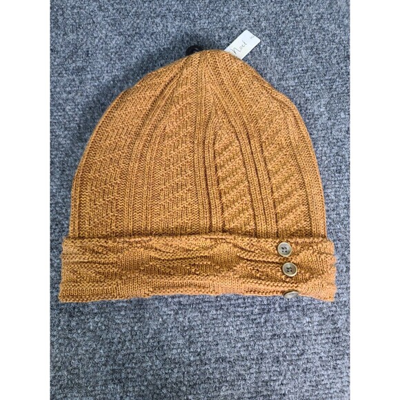 NEW NWT Simply Noelle Soft Beanie Hat Womans Fashion Buttons Burnt Orange - Picture 1 of 3